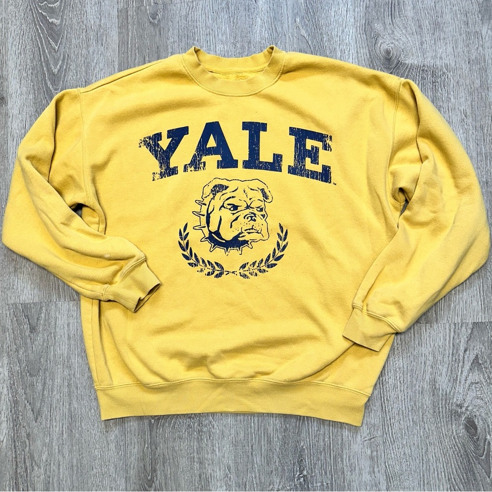 Gold Crewneck Sweatshirt with preppy Yale Emblem